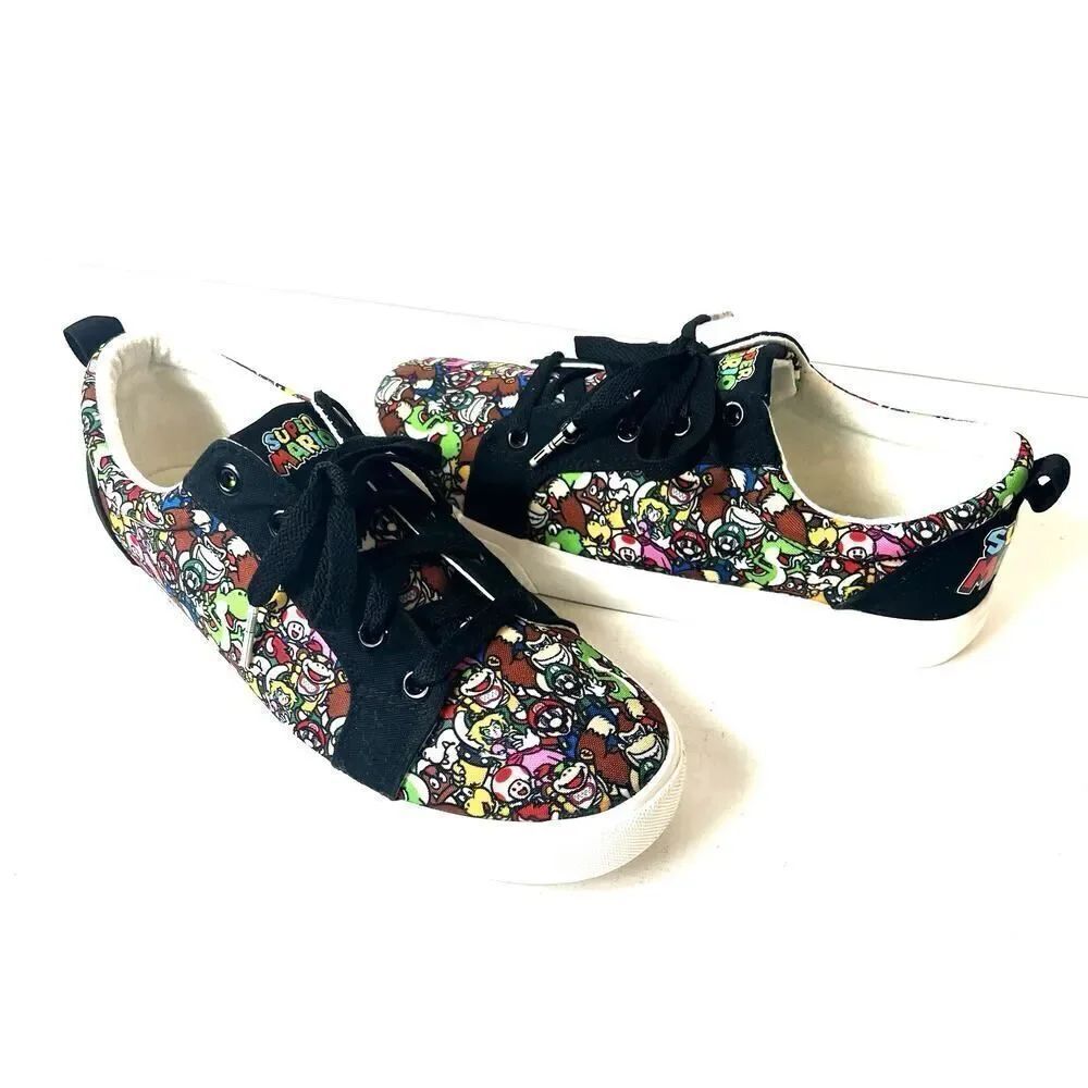Nintendo Super Mario Canvas Skate Shoes Women's 6 Low Top Lace Up Sneaker
